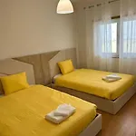 Extraordinary House At Fernao Ferro!