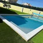 Extraordinary House At Fernao Ferro! Dom wakacyjny *