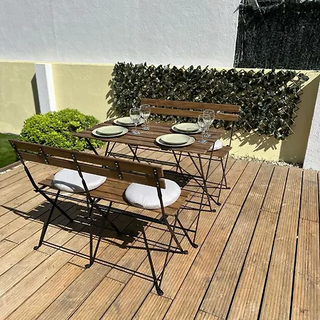 Extraordinary House At Fernao Ferro! *